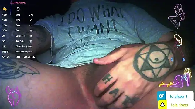 Lola_foxx live cam on StripChat