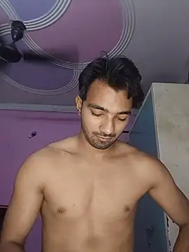 ItsPlayboy031 live cam on StripChat