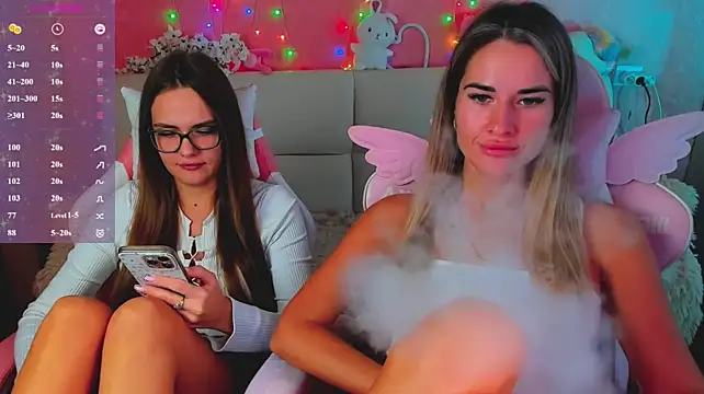 hotty_girls_here