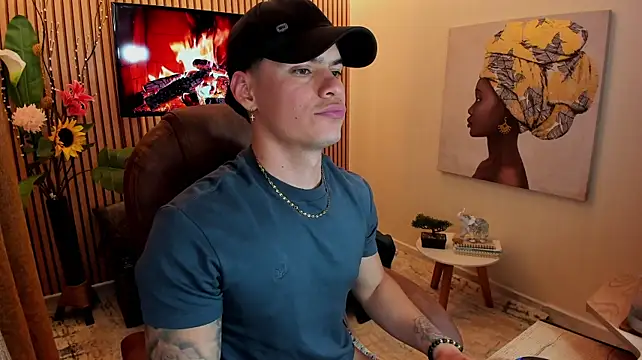 Matias_Murrier live cam on StripChat