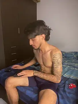 Kriss_Edwards webcam