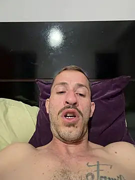 MeladoDiMel live cam on StripChat