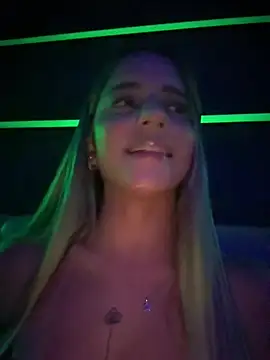 Webcam en directo de la chica missbella_