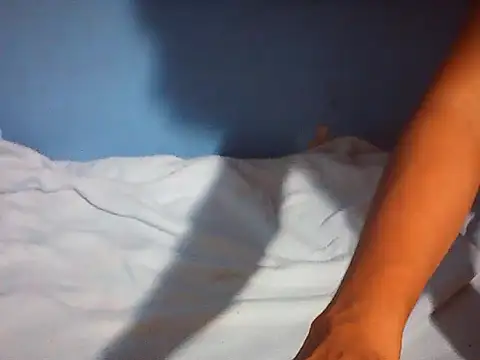 meltingcreampie live cam on StripChat