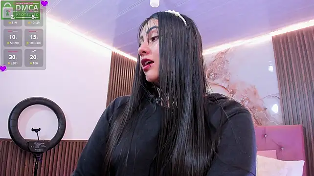 Kiara_tay