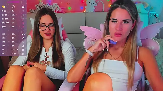 hotty_girls_here