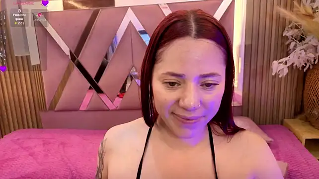 ANNE_TAY1 live cam on StripChat
