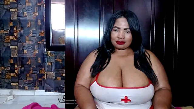 black_barbie4u webcam