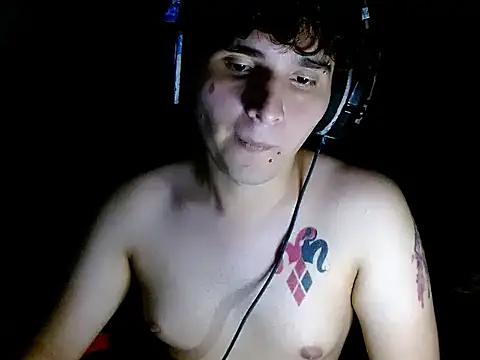 suggarboy69 live cam on StripChat