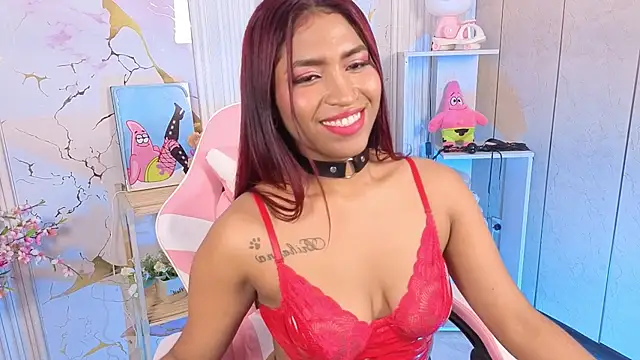 ChloeLombardi_ live cam on StripChat