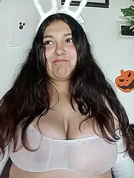 Nala_Green_ live cam on StripChat