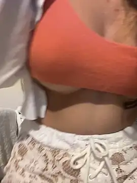 DulceMya live cam on StripChat