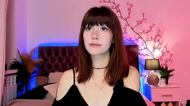 MilanaHotts