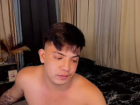 YourAsianBradley
