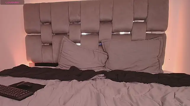 Aleja_And_Tony webcam