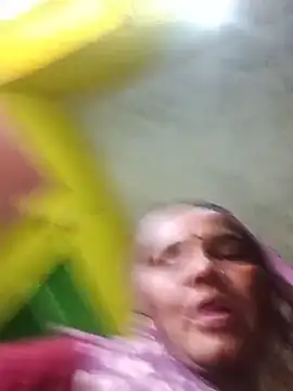 Priya_cutR