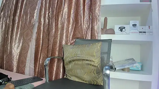 Valeen_rodriiguezz webcam stripchat model stream image