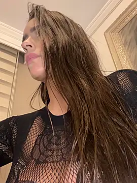 Mau_White webcam