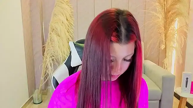 HilaryThomson2 live cam preview