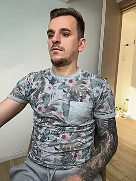 Huge_cock22cm