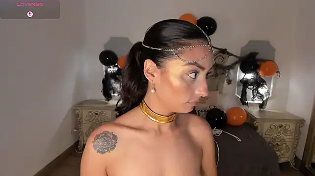 hade_miller live cam on StripChat
