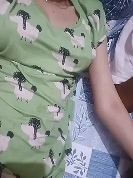 Lusty_trailer webcam