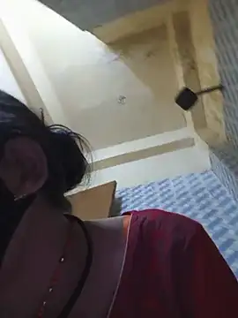 Cuty_ruhani webcam