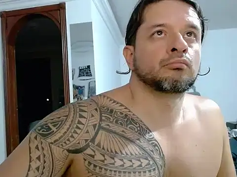 gonzzohunterr webcam