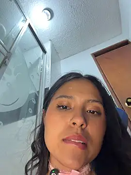 littlee_Lucy webcam