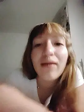 CHWOONIE live cam preview