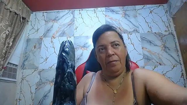 alina_maturehot