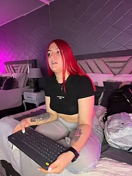 AinhoaaMontero webcam stripchat model stream image