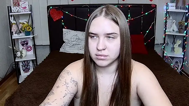 LauraHlot