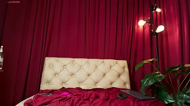 PrincessMilu webcam