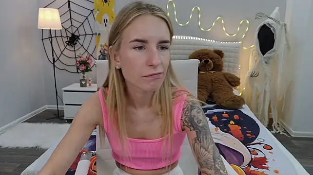 DeboraHorny