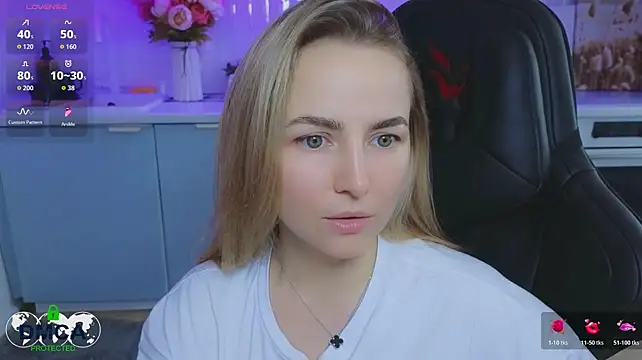 Mira_Mermayd live cam preview