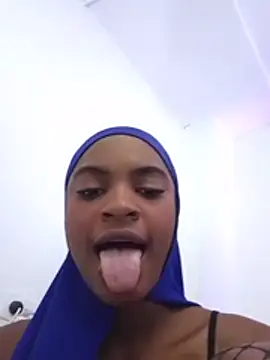 Amira_Alzahra