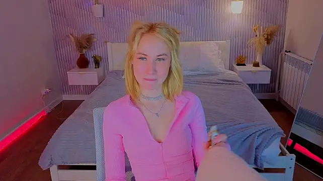 Miya_Reed0