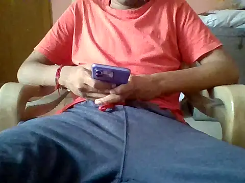 Vipul9079 live cam on StripChat