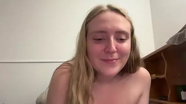Pattyworld69 footjob cam room