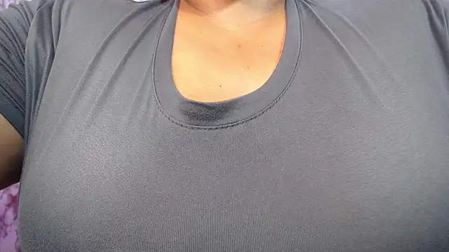 esmeralda_bigass19