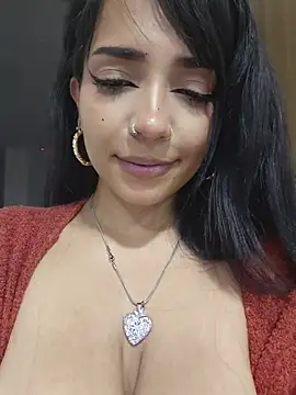 whoishannae3