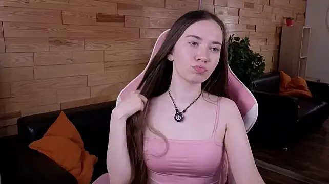 LilaMccoy live cam on StripChat