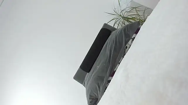 DiamondKay webcam