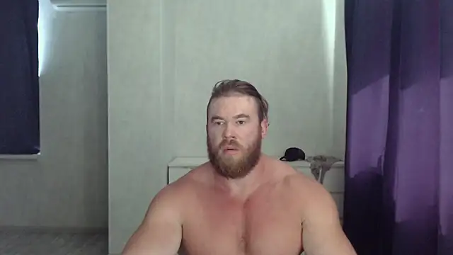 ThorHemsworthRU live cam on StripChat