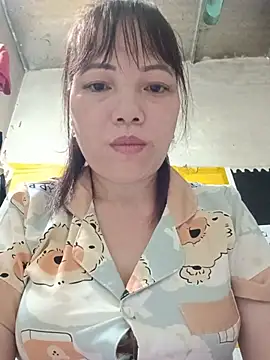 Sana-vn live cam on StripChat