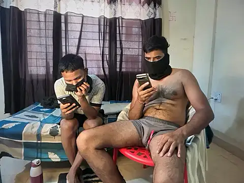 Ragnorok01 live cam on StripChat