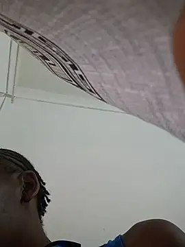 PetiteDoll_06 webcam