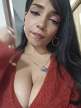whoishannae3