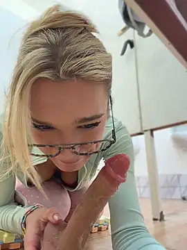 Nicoleevien webcam